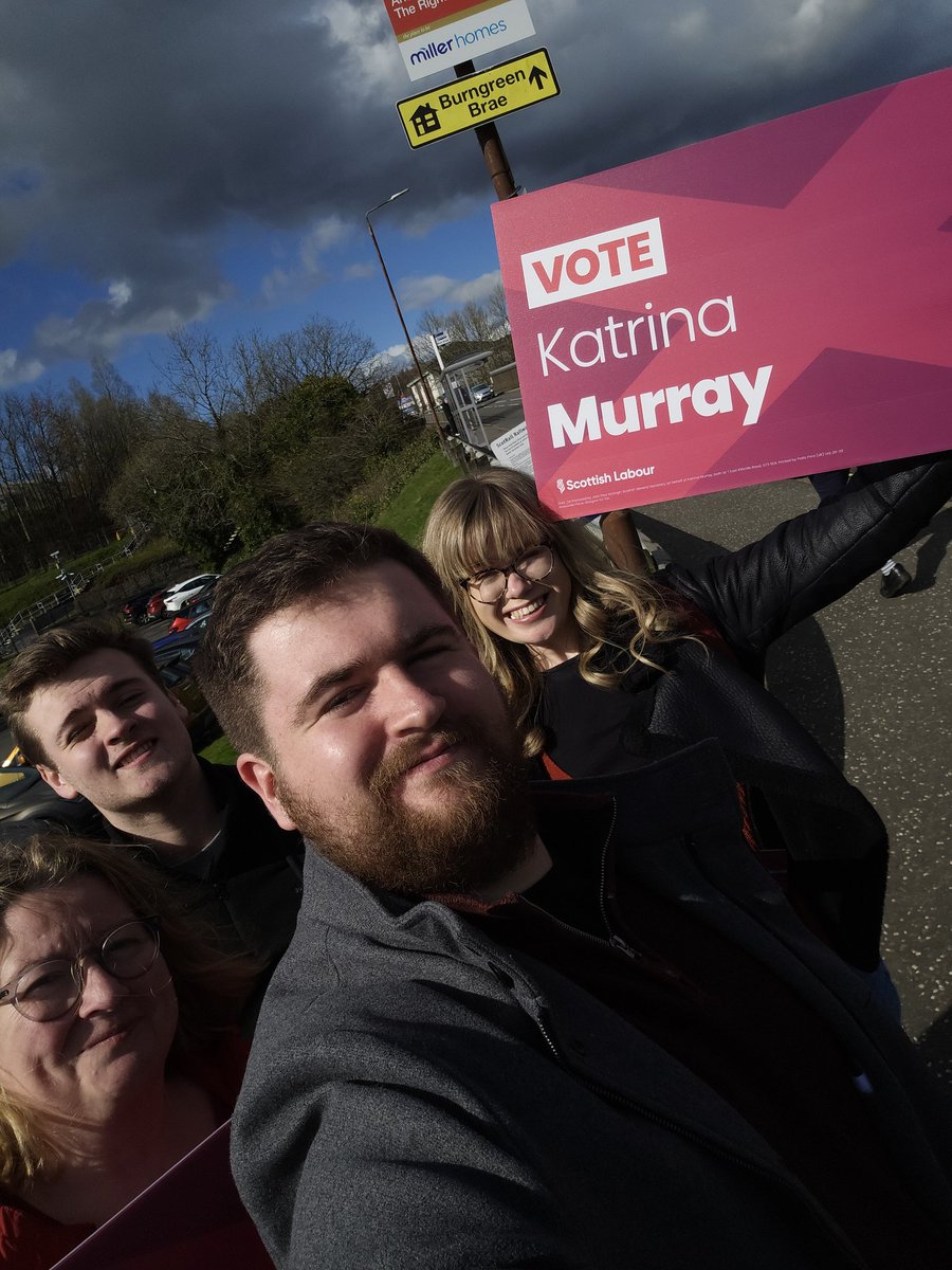 Just missed the hail stones today while out in sunny Croy campaigning for @katrinamurray71. Residents here have had enough of our failing governments and are looking for change. In Cumbernauld and Kirkintilloch, Katrina and @ScottishLabour will deliver that change!🌹