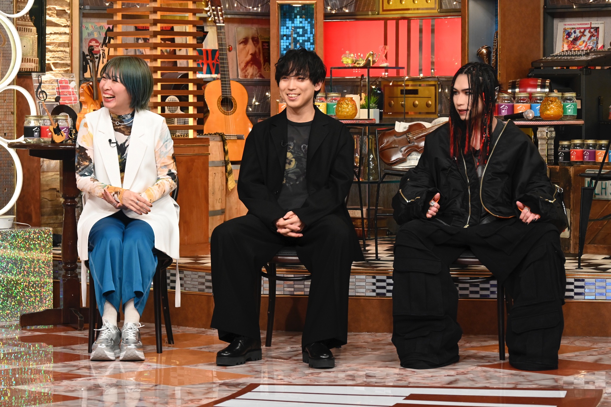 貴重L'Arc〜en〜Ciel ペーパーウエイト　関係者配布 Amazon.co.jp: 貴重L'Arc?en?Ciel ペーパーウエイト 関係者配布