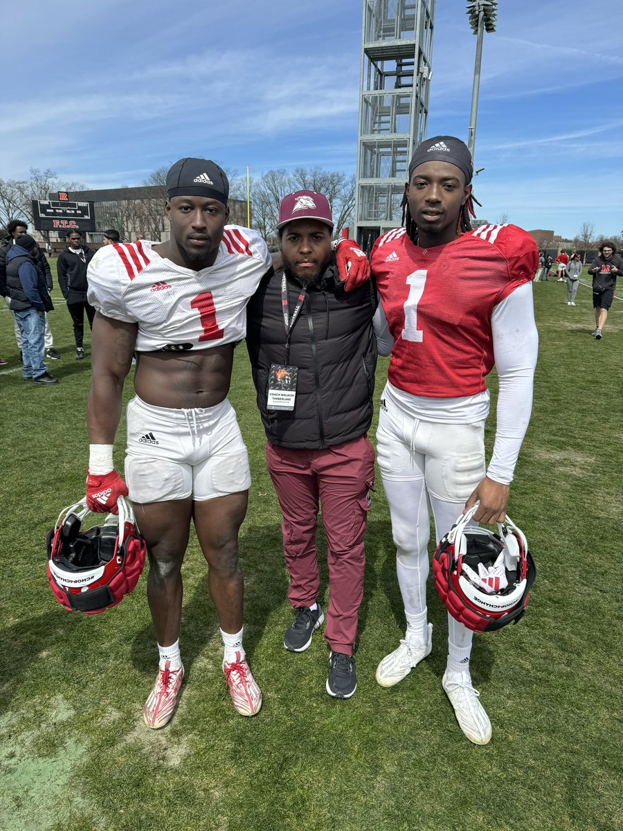 My Dawgs Stood On Business Today At Practice! 💰 Year Loading ⏳ @1kFamah @mohamed_1k #TheVille | #ChasingGreatness