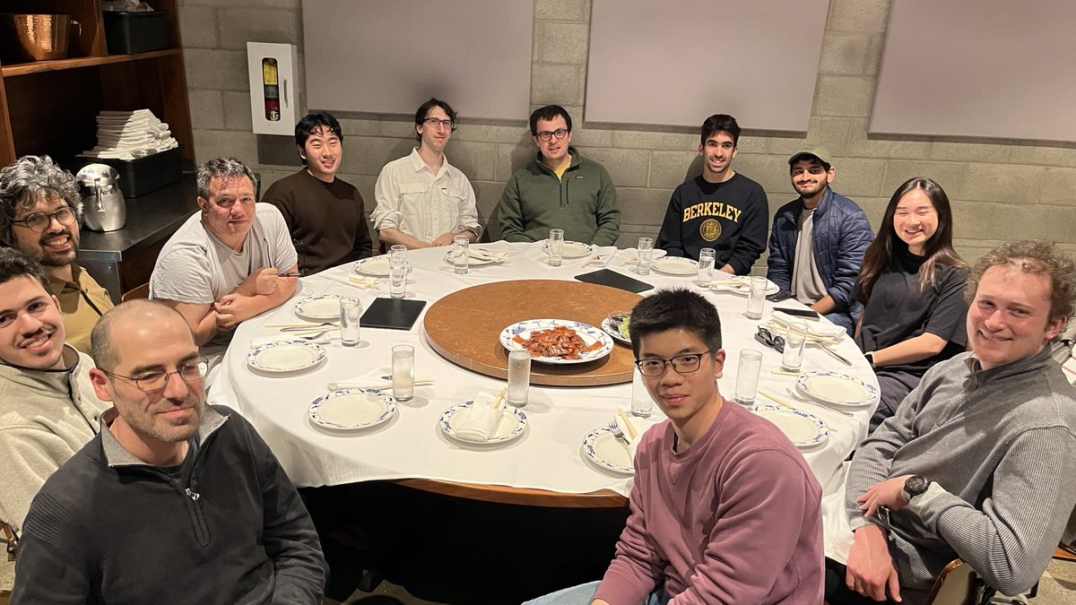 YosefLab's tweet image. The lab is in full bloom as we gather in Berkeley and Israel to toast the arrival of spring and joyous Purim!
Celebrating our collective achievements over delicious food and great company ☀️🎉