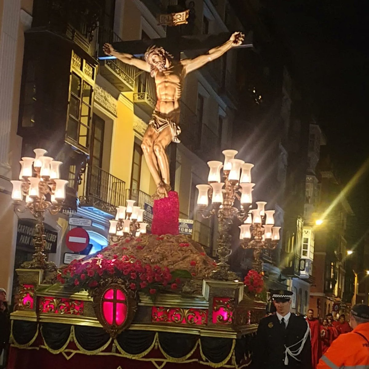 ACYCOL's tweet photo. Viernes Santo. Valladolid. Fotografías Semana Santa en Colombia pasión en América del Sur Acycol buen día. 
@SantaVeraCruz @SietePalabrasVA @Descen_VA @PreciosaSangrev @EventosMonica https://t.co/pPPcfBT67S
