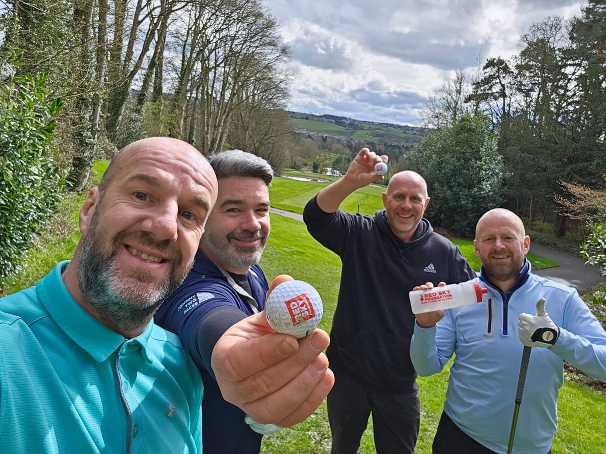 Lovely day out on Thursday cashing in our @redskycharity prize at the amazing @CloseHouseGolf. Thank you to Sergio and the gang for organising. For the record me and the hairy one beat @matt_blakely and @AndrewRichard18 3&1