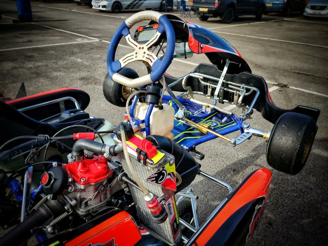 Testing...Lots of laps and data.

More to come ⏩

#karting #motorsport #racing #rotax  #zamphelmets #alpinestars