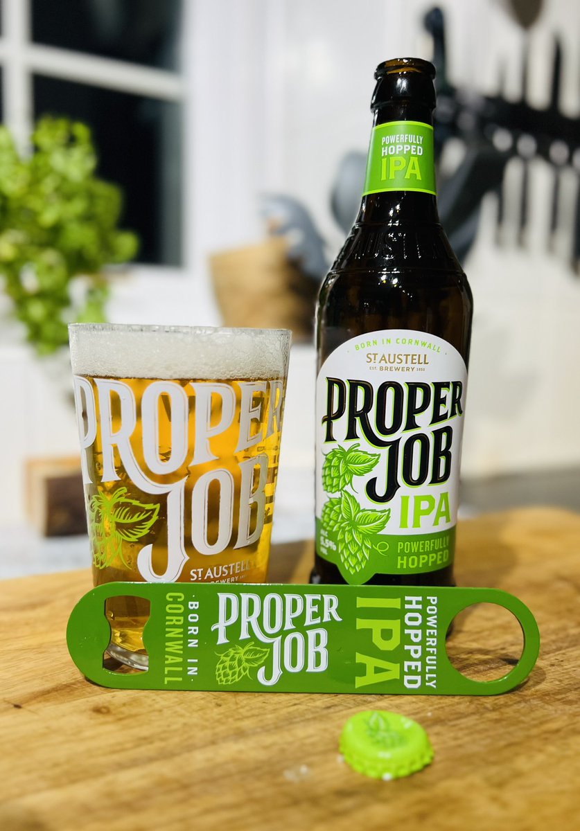 New branding, same great taste 🍺👌🏻 @StAustellBrew #ProperJobAmbassador