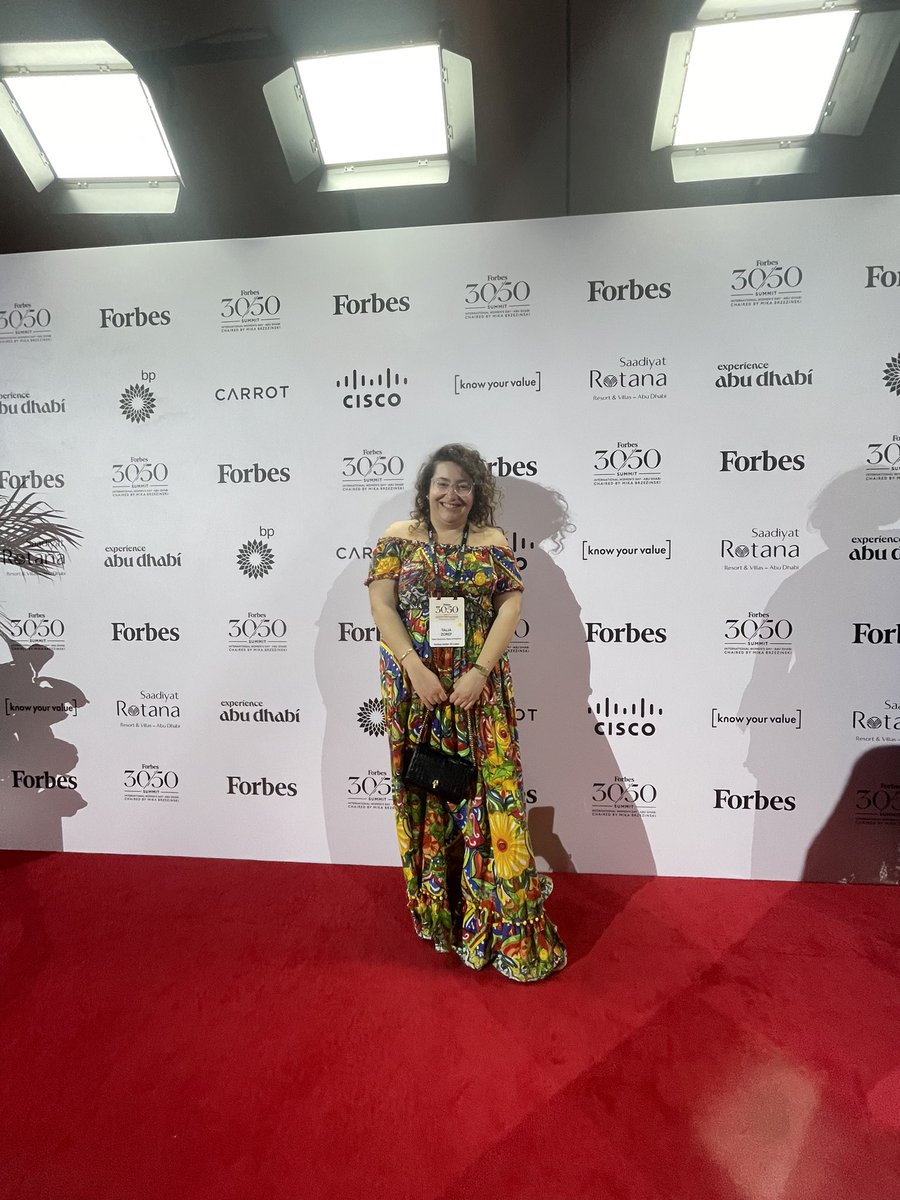 I wrote 10 lessons I learned from the women at the Forbes 50/30 summit, here they are:

1. Keep going, it pays off to be consistent .
2. Never stop believing, even when everyone tells you you are a dreamer.
3. Shania Twain told me: when you feel that nothing is possible