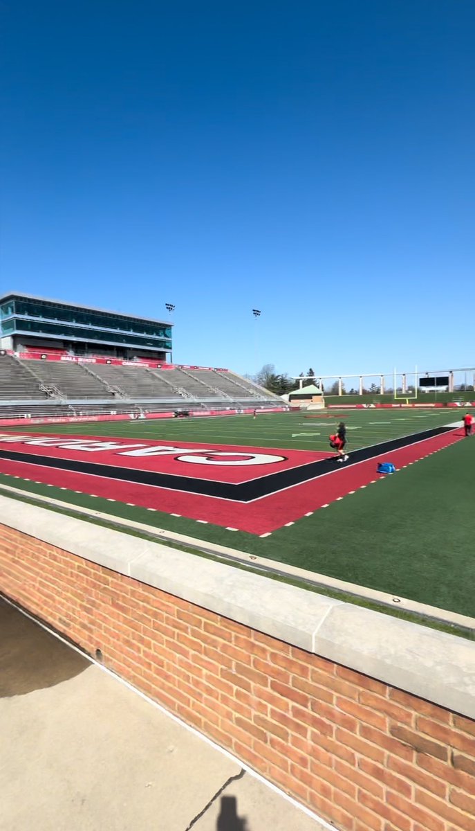 Thank you <a href="/BallStateFB/">Ball State Football</a> for hosting a great spring practice I had great time watching and learning about the program! <a href="/CoryConnolly/">Cory Connolly</a> <a href="/MayomiOlootuJr/">Coach Olootu</a> <a href="/TimBeishir/">Tim Beishir</a> <a href="/PHS_DeBoeuf/">Dan DeBoeuf</a> <a href="/PHSKnightsFBall/">Prospect Football</a> <a href="/EDGYTIM/">Timothy “EDGYTIM” OHalloran</a>
