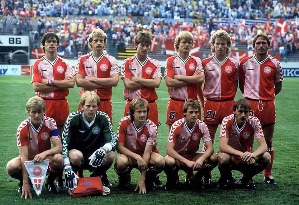 Denmark🇩🇰
1986 World Cup

Arnesen, Busk, M.Laudrup, Lerby, Andersen, Larsen Elkjær
M.Olsen, Rasmussen, Berggreen, Bertelsen, I.Nielsen

Manager: S.Piontek🇩🇪
#michaellaudrup  #DBU #laudrup #herrelandsholdet #danishdynamite #denmark #scandinavianfootball #scandinavia #danes