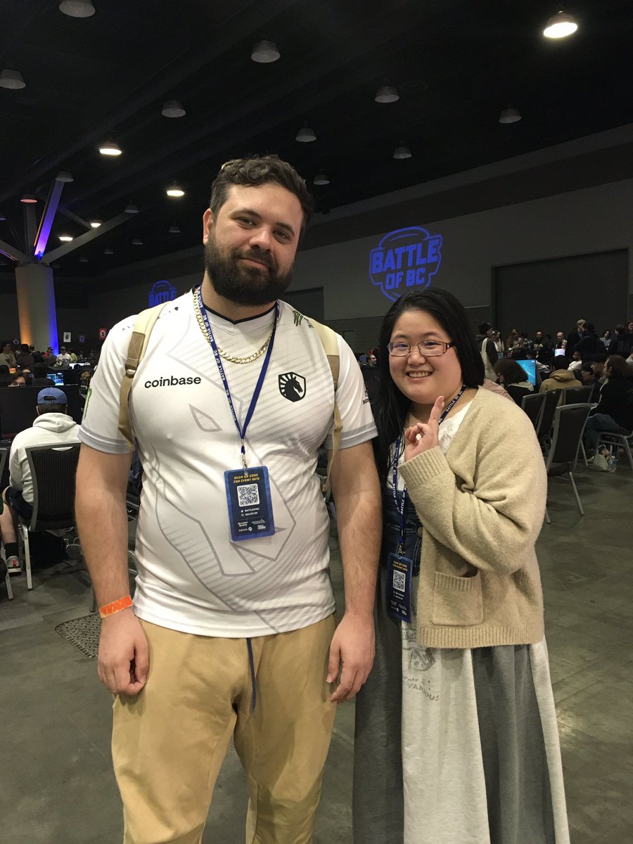 macchaato's tweet image. Got a photo with @LiquidHbox 😍🥰