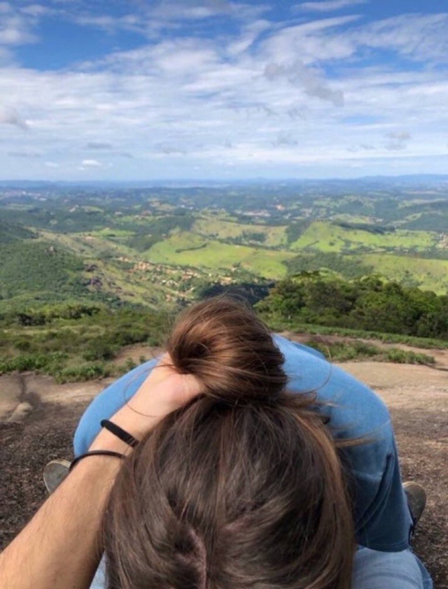 ysmbkk_'s tweet photo. Qui veut que je lui fasse pareil ? 😏Envoyez vos bites en privé mes hommes ❤️ https://t.co/sHrtRIThn4