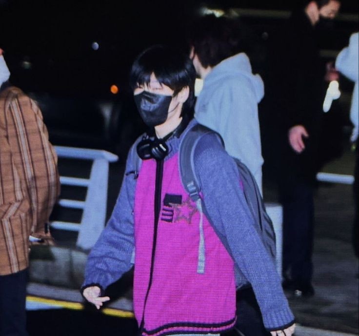 hynnina's tweet photo. hyunin au // fansite 

donde todo el mundo odia a jeongin pensando que es ssg de hyunjin sin saber que es su novio y uno de los fansites que el fandom más apoya https://t.co/baWat0Otdh