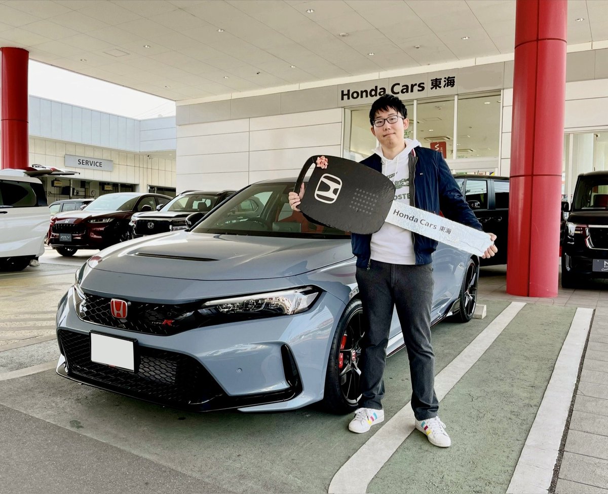 なおき 。 tweet media