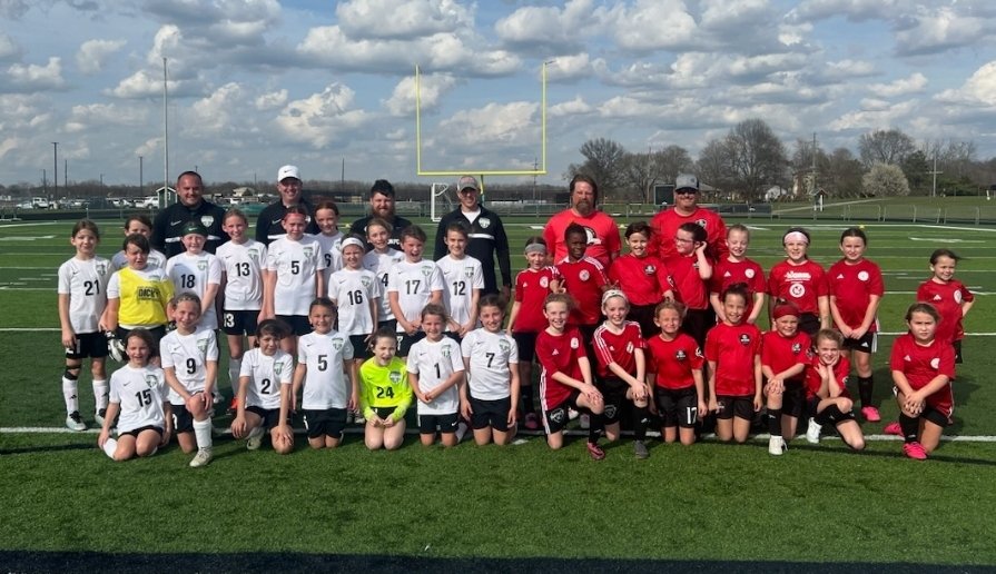 Pendleton_FC's tweet image. What a FUN day of growing the game of soccer, in a positive player centered environment! We had 20+ new referees working on their new craft through the @insoccerref Mentoring Program and great to see our Academy/Travel teams scrimmaging friends
#friendship #community #development