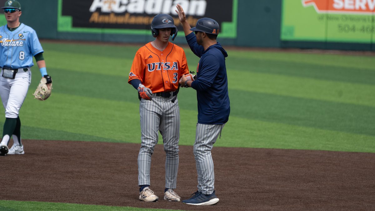 UTSA picked up its first road conference series sweep since 2015 with today's 12-6 victory over Tulane! 😯🙌

Read more here 📰 bit.ly/3TVbwiq

#BirdsUp 🤙 | #LetsGo210