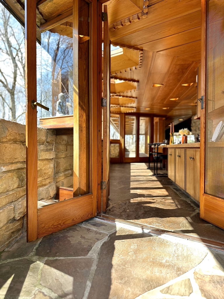 Wright's organic architecture creates a seamless transition from exterior to interior. __ Experience the unique interior of a Frank Lloyd Wright home. Tours of Kentuck Knob are available on our website (link in bio) or call (724) 329-1901.