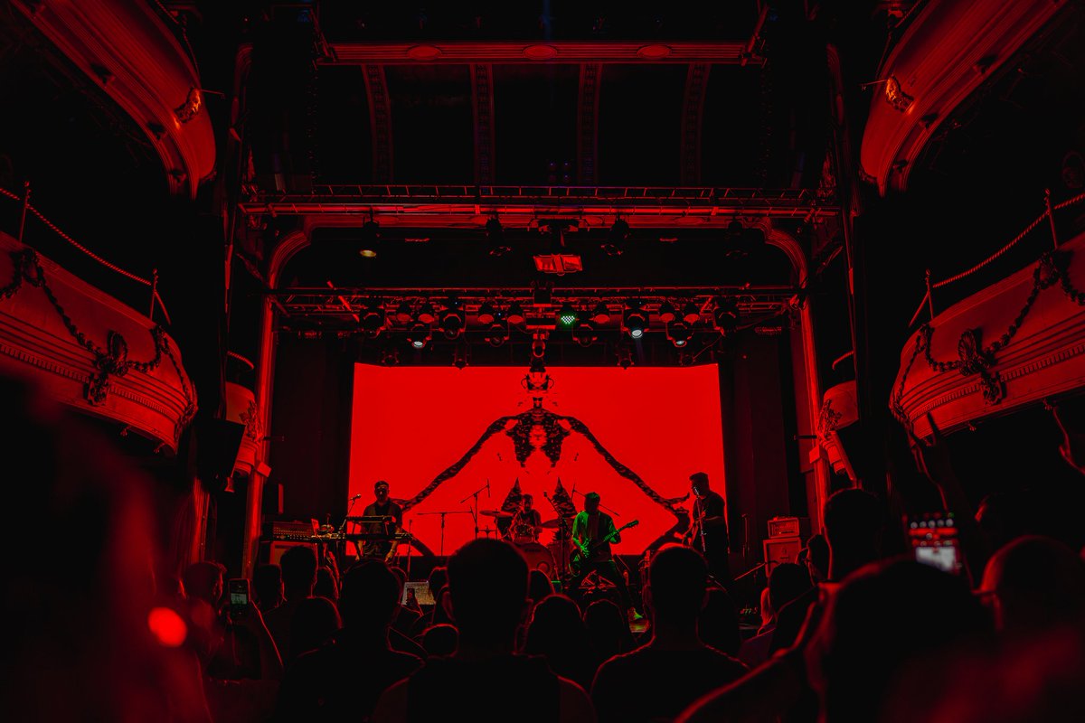 Inolvidable. Gracias. A todos. 😅🤟🙌👏
Tremendo el @cordobarockea en @studiotheater , una vez más, hubo rock en Córdoba.
PH: <a href="/lfedebarile/">Fede Barile</a> <a href="/estudio10/">Agencia Estudio10</a>.ar 
.
#Cith #Pragma #Dogma #Show #Live #Recital #StudioTheater #CordobaRockea #Rock #Red #Rojo #Argentina #Cordoba #EnVivo #Pic