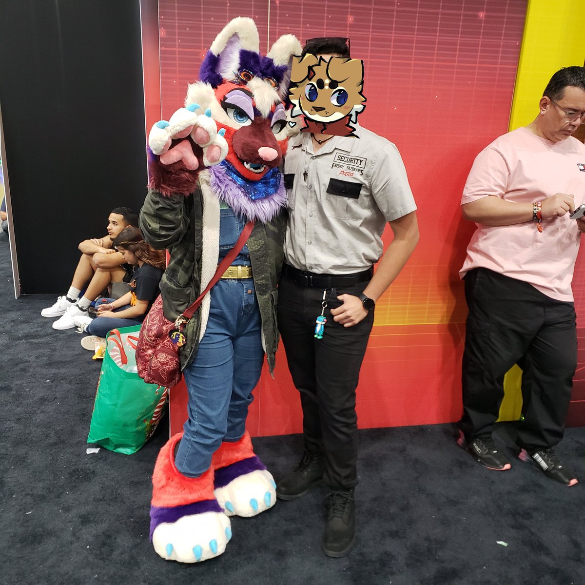 ElTaffeee's tweet image. Today at #PRCC! Some pics i took with the furrs i found in my way :3