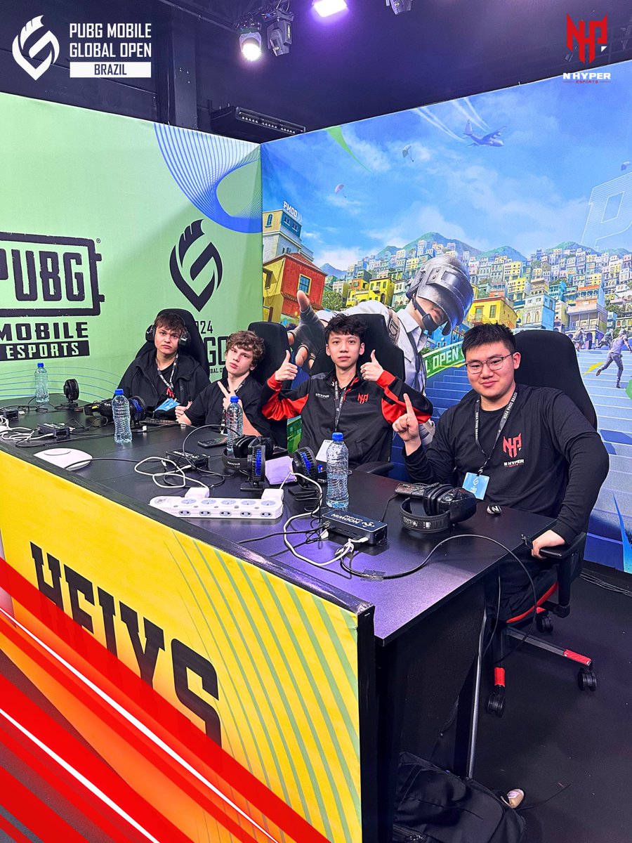 The guys snuck into HFIYS’s booth. Shhh don’t tell them! 👀 If you watched the #PMGO Qualifiers Finals today, HFIYS has made it to the #PMGO2024 Finals! Congratulations. 🎉 Watch #NHyperEsports play the Prelims on 1st April. #RunItHyper ♥️