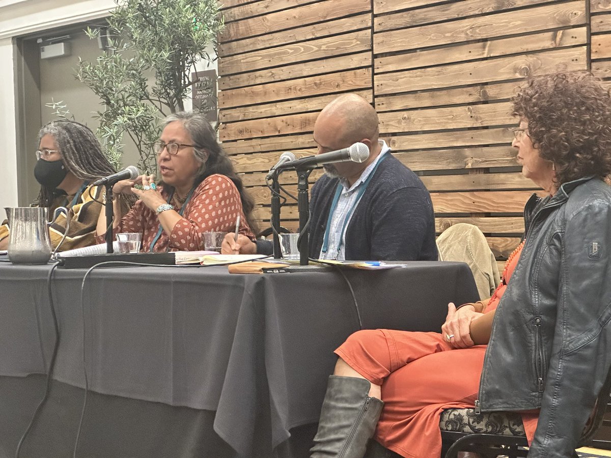 Renee Blodgett tweet media