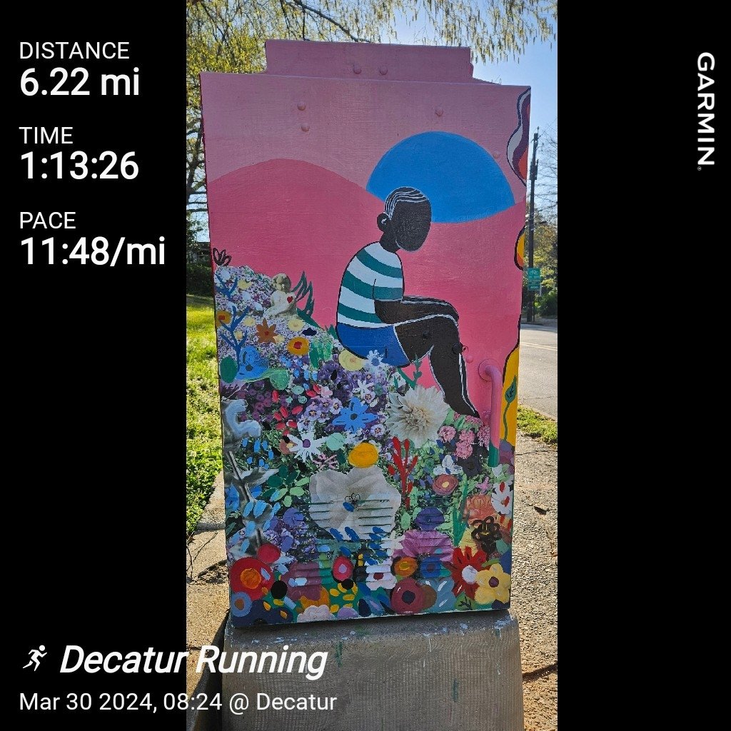 nacole99's tweet photo. Taperville is here. Last long run before next week's @SavannahSports #savwomenshalf. One week until race day. π πββοΈββ‘οΈ Register for #savwomenshalf and use code BibRave10 to save 10%. #bibchat #runsav #SavWomensHalfBR #leagueofgarmin #runchat https://t.co/M603fu4xsw