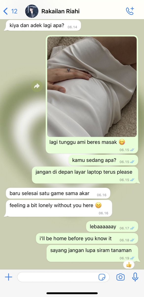 paperlinesz's tweet photo. jangan lupa siram tanaman https://t.co/B2yvIfvn1Z