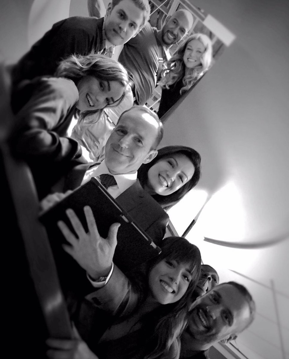 JessiL210's tweet photo. #AgentsofSHIELDForever
รl es Coulson, Agente de SHIELD y eventualmente Director de SHIELD. ๐ฆ
๐
El Siempre fue el lรญder del grupo, รฉl era como el papรก de la familia. @AgentsofSHIELD
@clarkgregg @MingNa @Lil_Henstridge @jedwhedon @MoTancharoen
@Kevfeige
@Marvel
@DisneyPlus https://t.co/GGrRlNCOSh