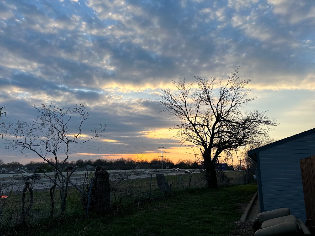 KC_TC6's tweet image. #SunsetAlert @fox4wx