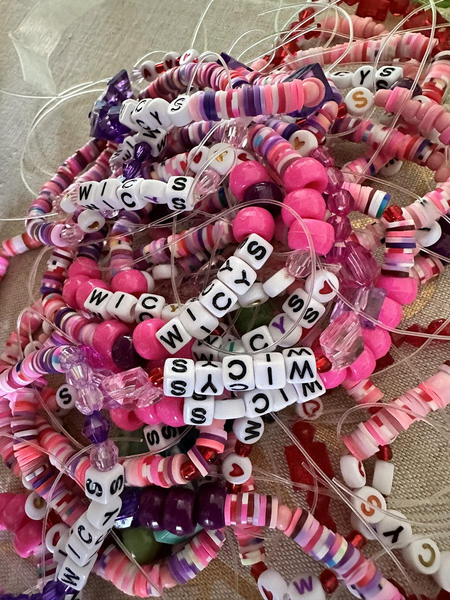 Am I crazy?  #WiCyS2024. Making these ice breaker Swiftie bracelets.  How many do you think I can get done??  

Connect with me. I’ll give you one. Then a few more to give to a new friend.  #wicys2024
#womenincybersecurity 
#makethefriendshipbracelets