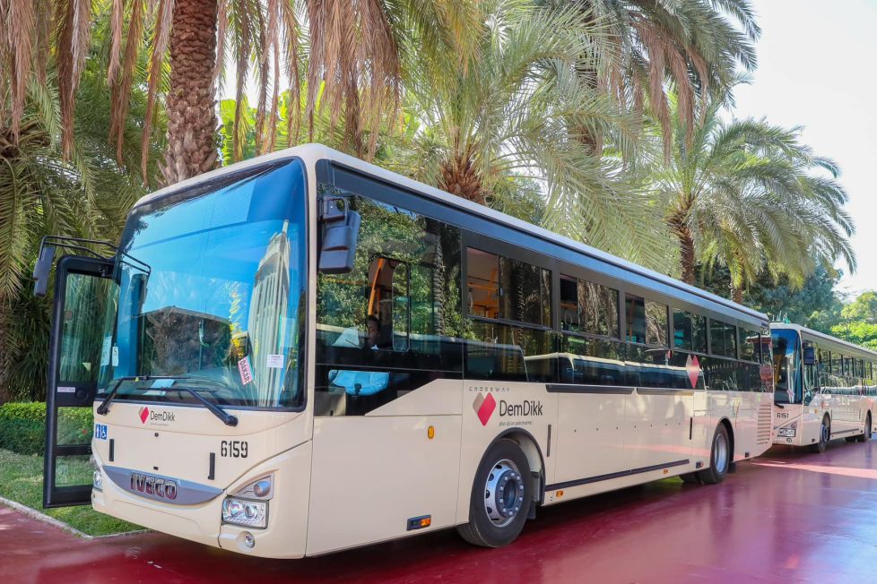 NoahTamba99's tweet photo. Dem Dikk n'est pas une propriété d'un parti politique...
Non aux couleurs de parti sur les bus Dem Dikk 💚💛❤️
🇸🇳🇸🇳 https://t.co/2orRFIh1wX