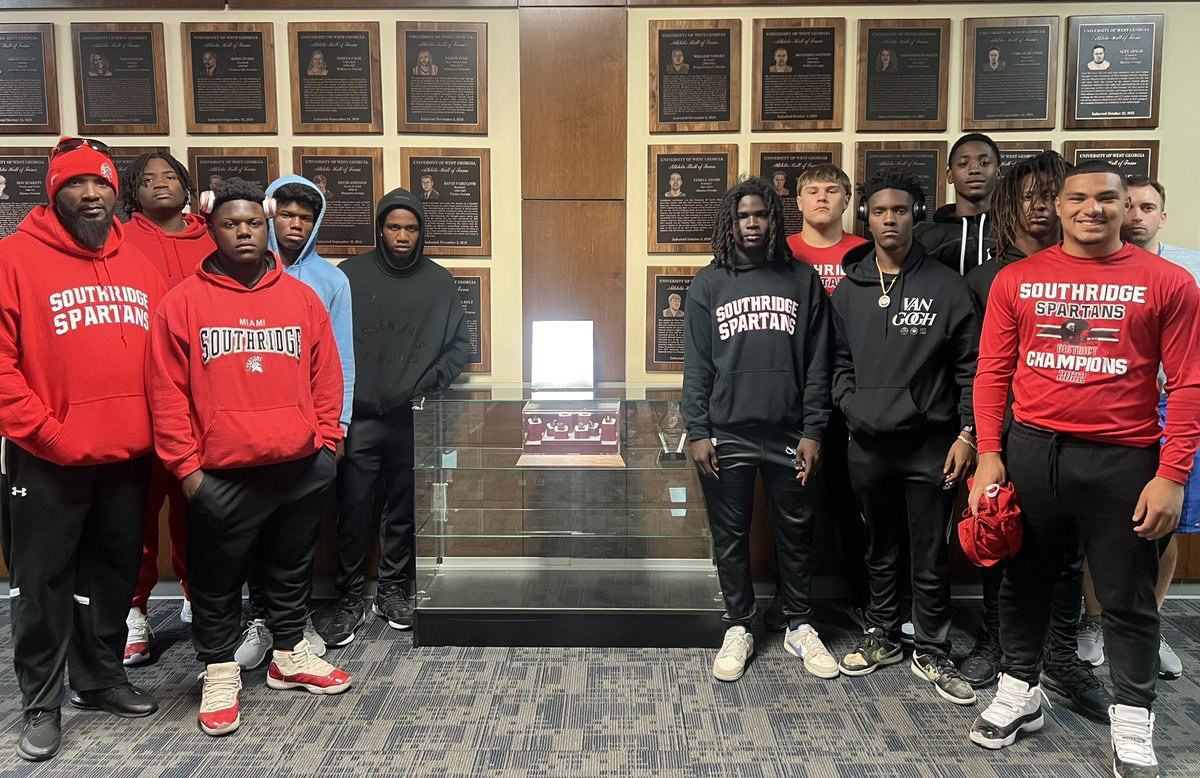 Southridge Football College Spring Break Visits Would like to Thank West Georgia University. Appreciate the Southern Hospitality and time spent with our student athletes from the entire football staff & special thanks to Head Coach Joel Taylor @KoachTaylo @UWGFootball #RidgeUp…