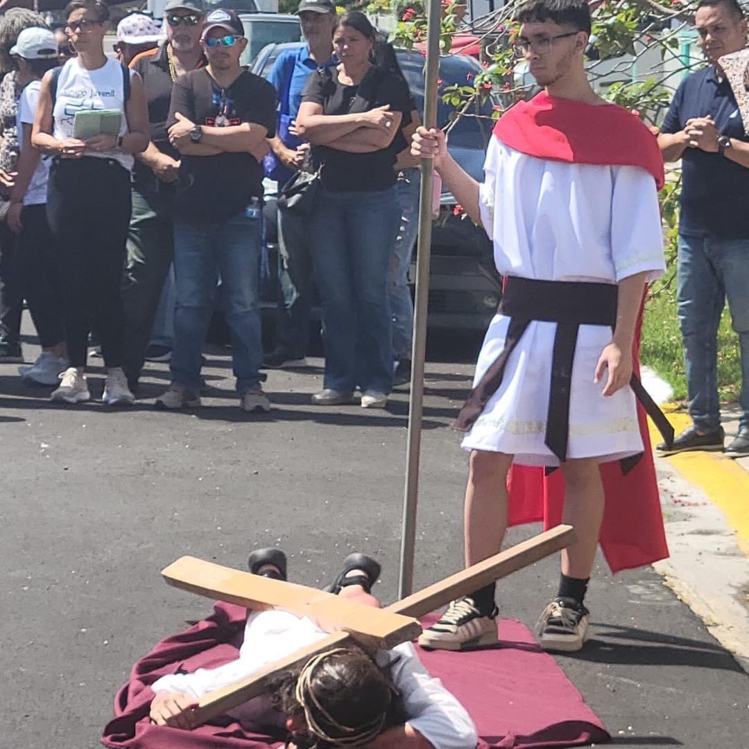 Omi Dinamita (Bro/Them) tweet media