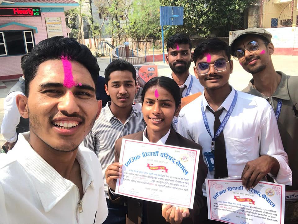 pvpnepal's tweet image. Ghorahi Nagar Unit has organized a quiz competition among the students studying at the graduation level held at Shree Shanti Sudha Residential Secondary School.