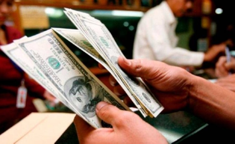 LaPagina's tweet photo. #Nacionales | PNUD: Ingresos anuales de los hombres en El Salvador es de $11,794 y de las mujeres $6,244.
#DLP #ElSalvador #Economía 
⬇️ 
https://t.co/jl9HCwMfIA https://t.co/KUiTdiAdNi