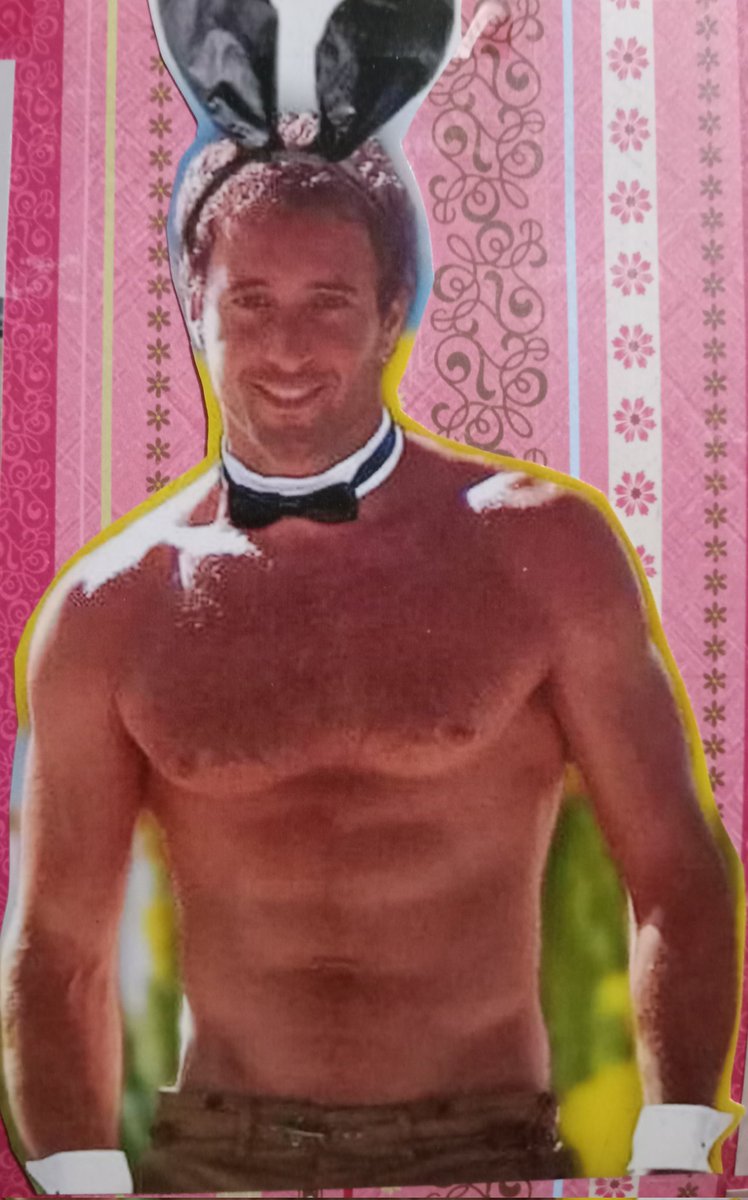 Have a Hoppy Easter,  for the grown-ups, in the room.🐰🥚💘
#AlexOLoughlin #BackUpPlan