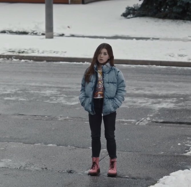 🧍🏻‍♀️🧍🏻‍♀️🧍🏻‍♀️🧍🏻‍♀️