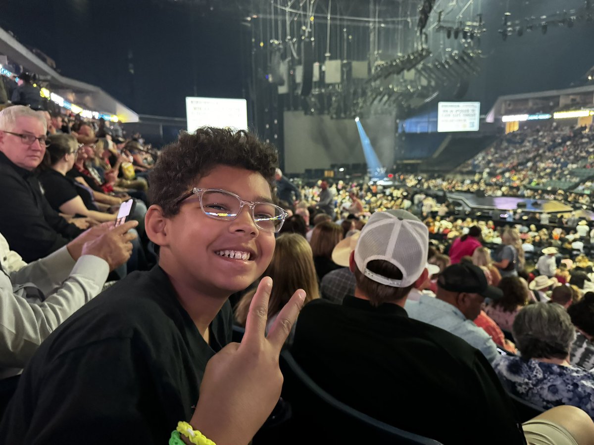 Jacob’s 1st concert #bstulsa