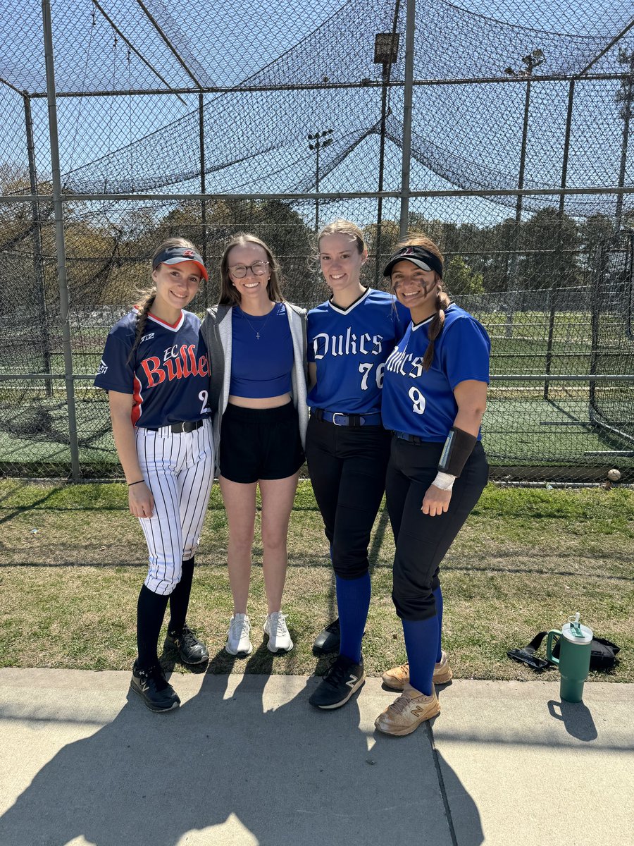 Addi Grace Dennis tweet media