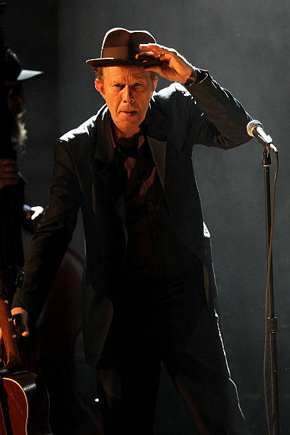 Agniesz61796740's tweet image. #FabOver50
Day 31

Thanks to @sotachetan &amp;amp; all 🙌🎧

Tom Waits (1949) 💥

📀 Blood money - 2002
🎶 Misery is the river of the world 
youtu.be/4CimtissslM?si…

📀 Real Gone - 2004
🎶 Day after tomorrow 
youtu.be/9yi36fZjSQI?si…

📀 Bad as me - 2011 
🎶 Pay me
youtu.be/ORNWmeG4GbY?si…