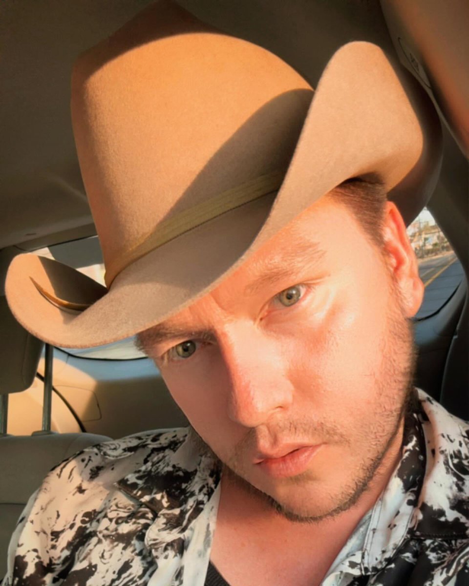 erksovi's tweet photo. Soy Güero de Rancho 😮‍💨🌵🐎🤠

#SanMiguelDeAllende ❤️‍🔥 https://t.co/CETA9ucGKM