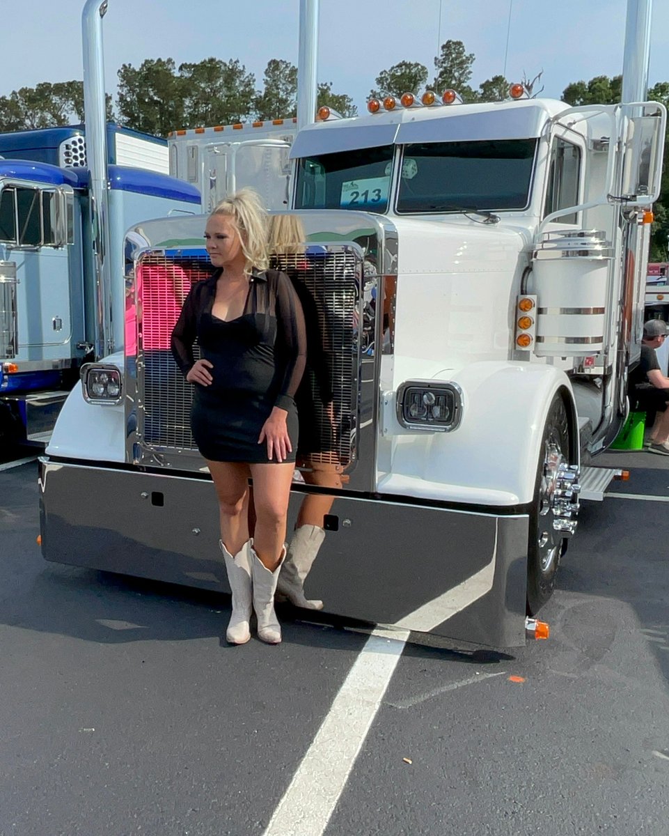 Throwing it back to one of the most memorable truck shows I've been to! Met some incredible fans there. Want more behind-the-scenes action? Head to femalefarmerrancher.com. 🚜💨 #FarmLife #RanchLife #TruckShow #Peterbilt