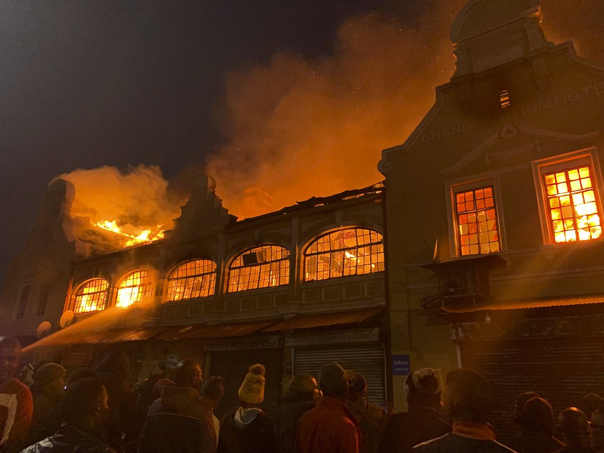 Jeppestown, Johannesburg, South Africa.
#streetphography #Johannesburg #documentaryphotography #fire #HistoricalSites #innercity #citylife