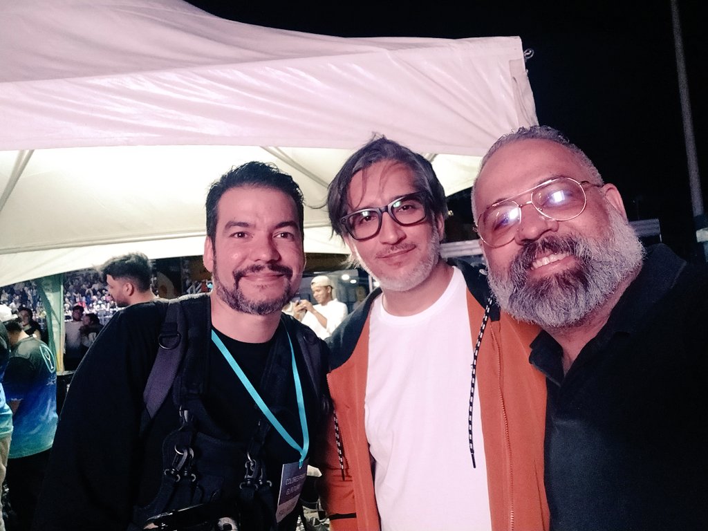 Con <a href="/tineophoto/">Manuel Tineo</a> y <a href="/el_crysto/">eLCrysto</a> en Noreh