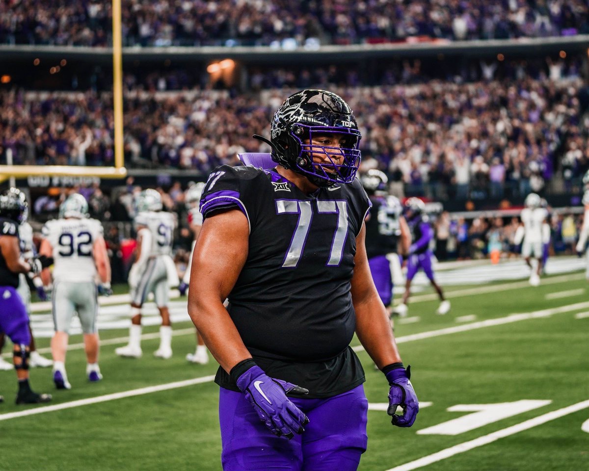 NEWS: TCU tackle Brandon Coleman has a private workout planned with the Baltimore #Ravens, sources say. @b_coleman77 is 6-foot-5, 313 pounds and continues to rise up teams board after an impressive Combine.
