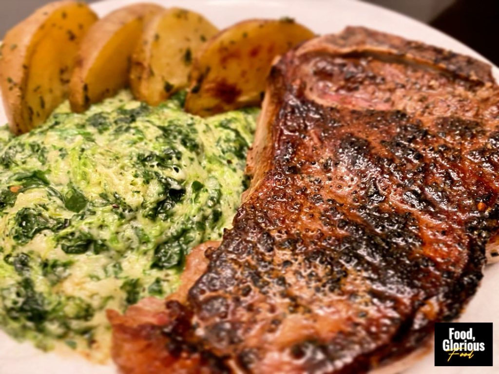 Pan Seared New York Strip, Creamed Spinach, and Roasted Potatoes. 

Frankie made this steak last year and I thought I’d share it again ❤️

#FoodGloriousFood
#hecookstoo #Food #homecooking #throwback #ThisDayInHistory #2023 #pansearednewyorkstrip #creamedspinach #roastedpotatoes