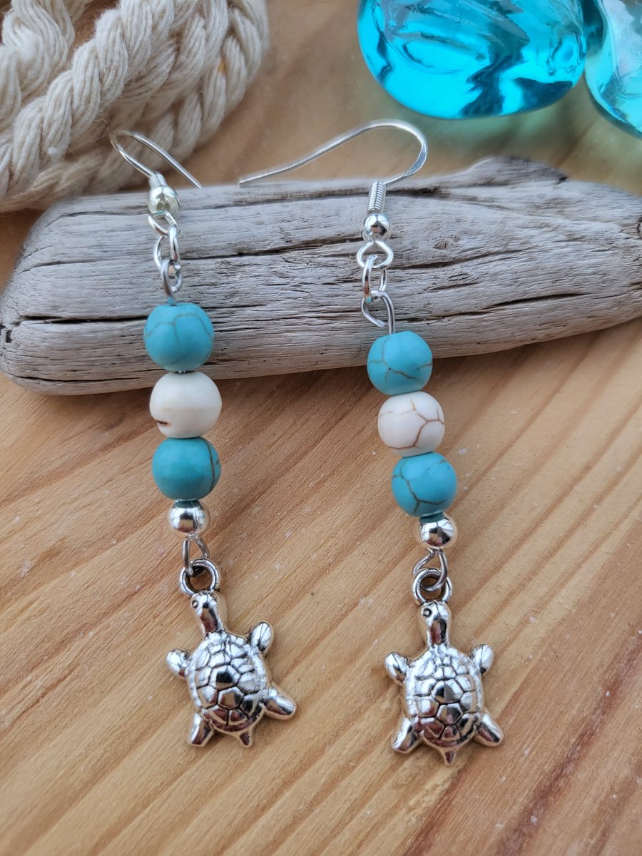 These Sea Turtle  earrings are already popular this spring at my craft fayres. 

Also available on my website, grab them now before they sell out💙🌟

wix.to/CcIg74e

#turtlecharms #turtleearrings  #chicfashion #beachjewelry #holidayearrings  #mhhsbd