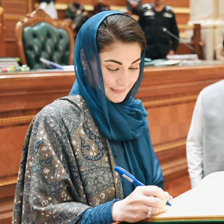 Malik Waqas Awan🦁 tweet media