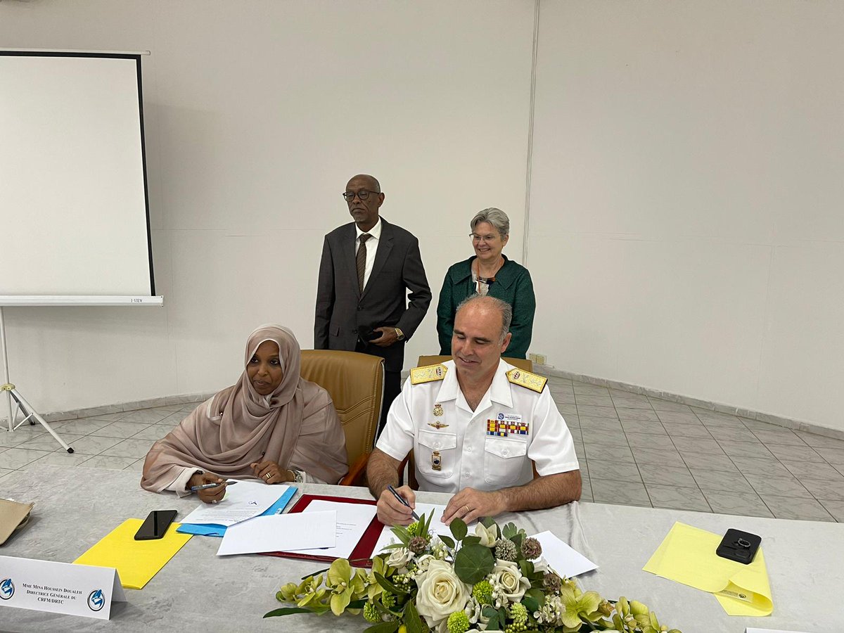 Signature d'un Mémorandum d’Entente entre le CRFM de Djibouti et EUNAVFOR ATALANTE pour renforcer les capacités dans le domaine de la sécurité et la sureté maritime.