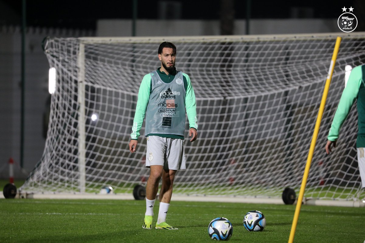 AlgMixx's tweet photo. #Algerie #Algeria #Petkovic #TeamDz #الجزائر https://t.co/hqlV20xM6O
