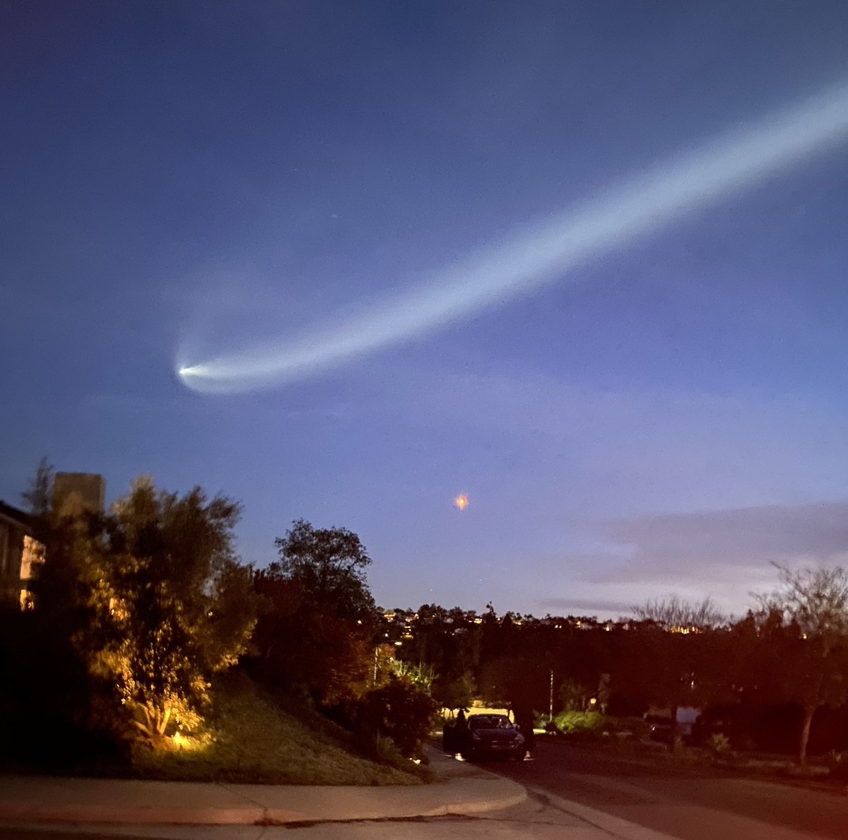 Just saw this #rocketlaunch from San Diego. The yellow/red object below might be a booster?