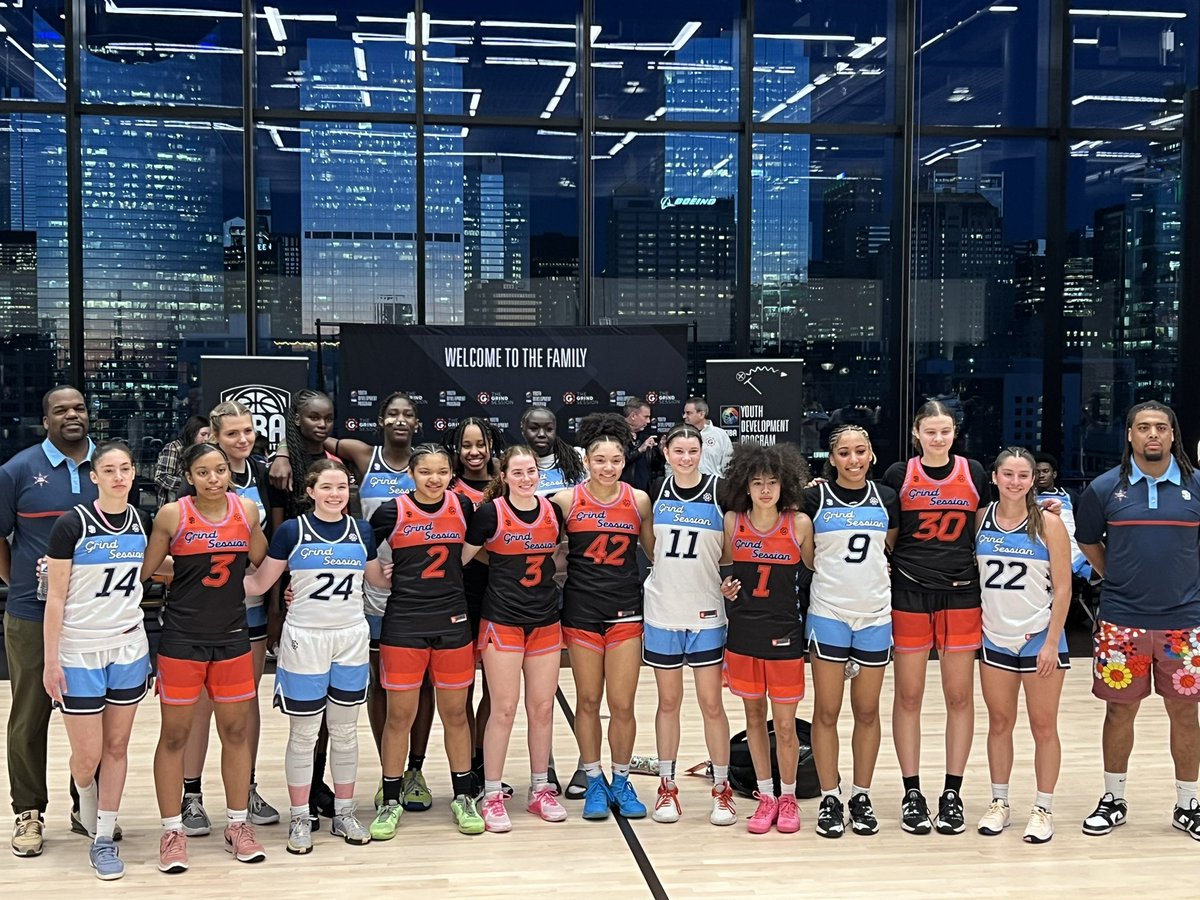 dccgirlshoops's tweet image. Emma slack representing in the Grind Session All Star Game against some of the best players in the country. Isabella Majarucon and Ariella Goren also represented well in the 3 point contest! Playing on a court over looking Chicago! #ourcitydreamcity