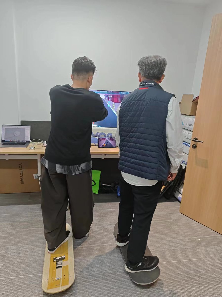 BoarDrop tweet media